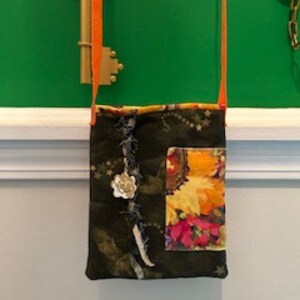 Floral Military Green Crossbody (Bolso ecológico bandolera único en su tipo/hombro hecho a mano de bolsa de tela de algodón y lona)