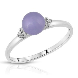 14K White Gold Ring with 6mm Jade and White Diamond Accent