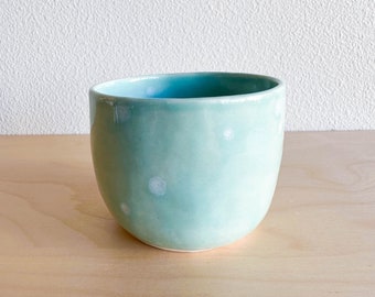 Teal kristallen beker, handgemaakt keramiek, cadeau voor haar hem, minimalistisch huis, housewarming, aardewerk aardewerk, tuimelaar, moderne drinkware, 10 oz