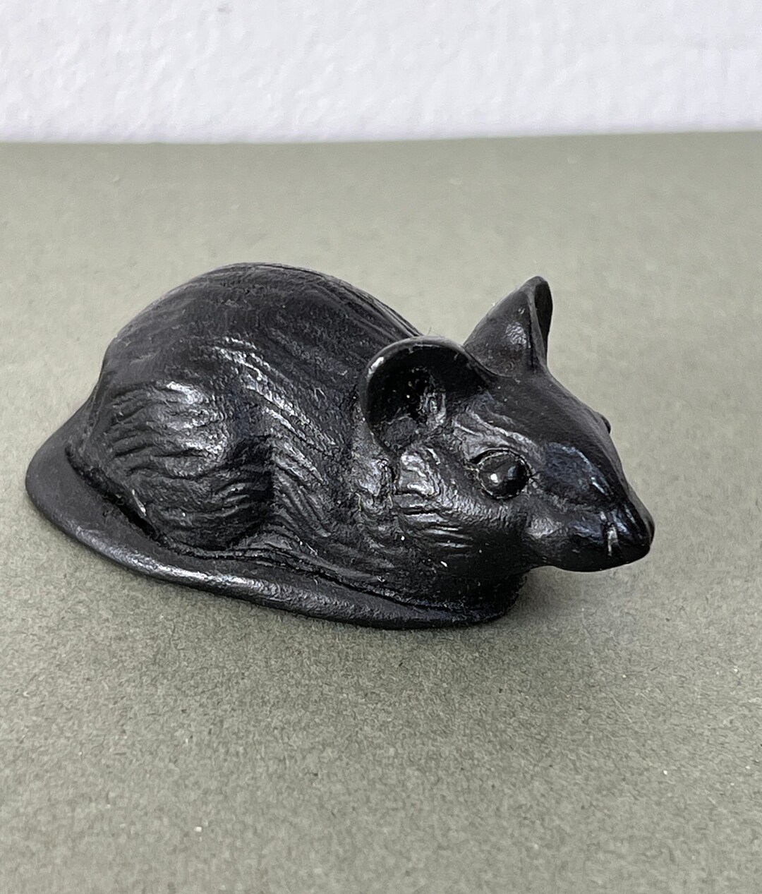 Vintage Kingmaker Mouse Figurine Hand Made With British Coal Etsy