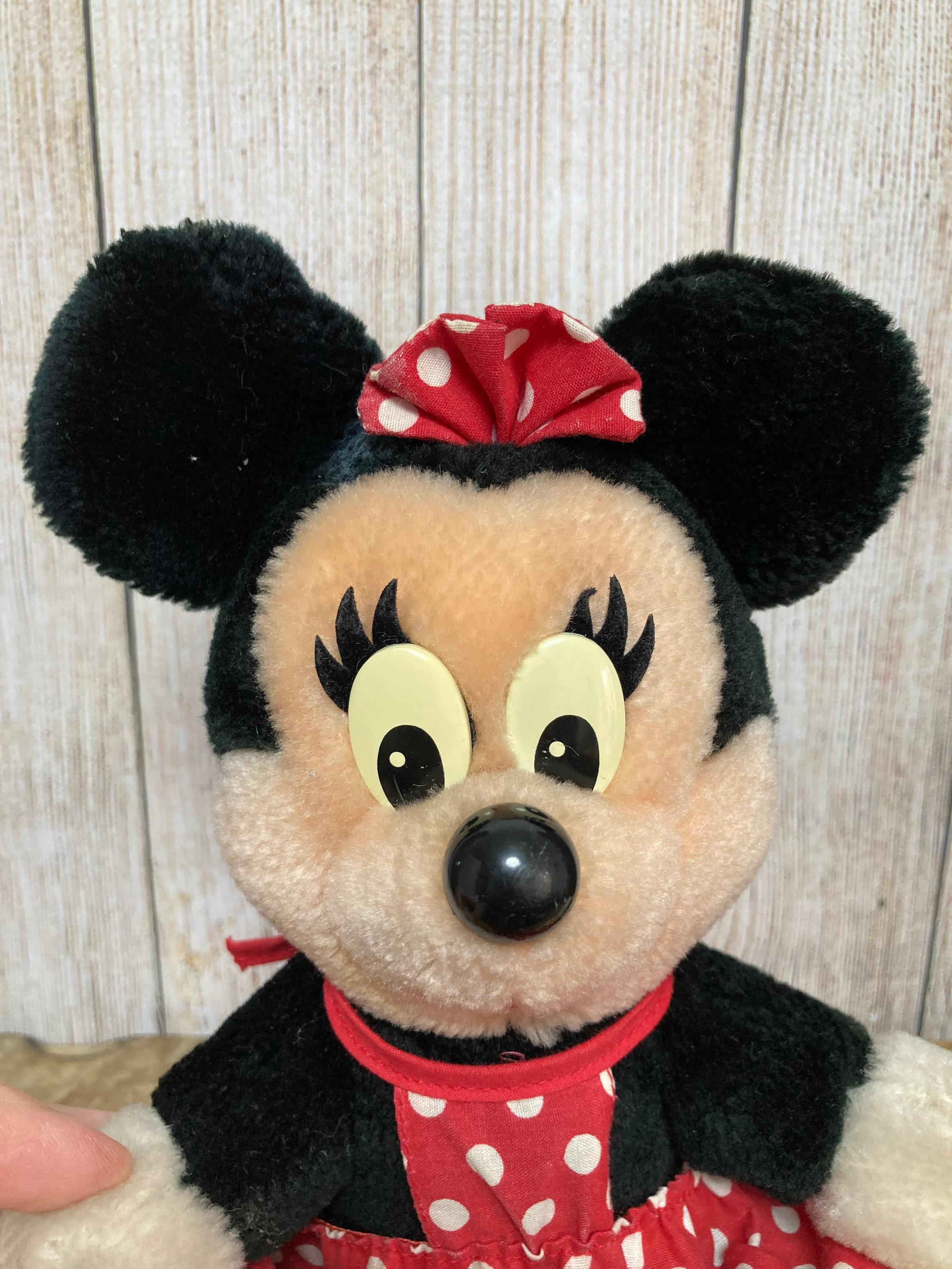 Disney minnie mouse soft toy hotsell