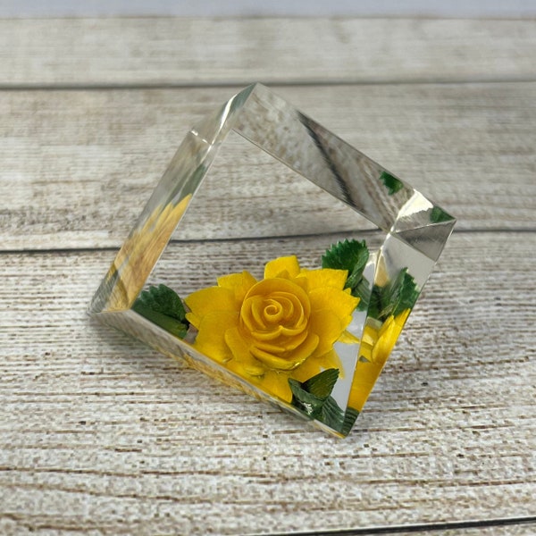 Vintage Reverse Carved Lucite Decorative Paperweight, Yellow Rose in a Cube