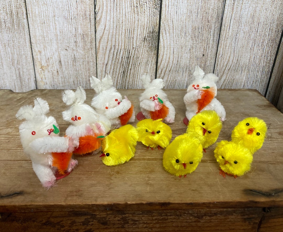 Vintage Chenille Pipe Cleaner Easter Figurines, Spring Decorations or
