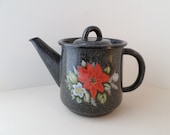 Vintage Mid Century Grey White Speckle Enamel Teapot - red poinsettia flower decoration