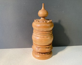 Italian Artisan Carved, Turned Wooden Box, by Chamonin Giuseppino, Cogne, Italy, Light Coloured Wood, Maple?