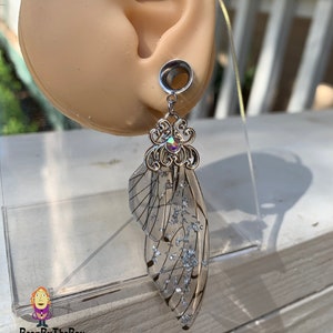 A Pair of Beautiful Fairy wings dangle plugs, dangle ear tunnels stainless steel double flare ear plugs, 2g (6mm) to 1 inch