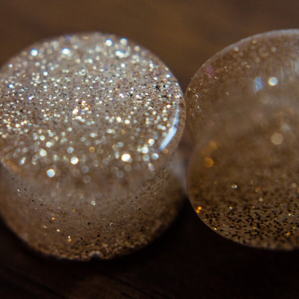 Gorgeous, elegant, super sparkly, gold color  ear plugs, Multiple Sizes