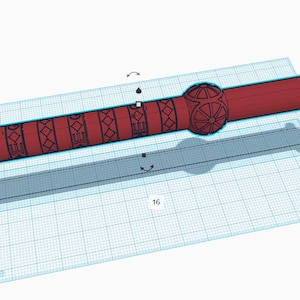Puede incluir: Un objeto cilíndrico rojo con intrincados patrones geométricos y un extremo redondeado. El objeto tiene un diseño circular decorativo en el medio. El artículo se muestra sobre un fondo de cuadrícula azul.