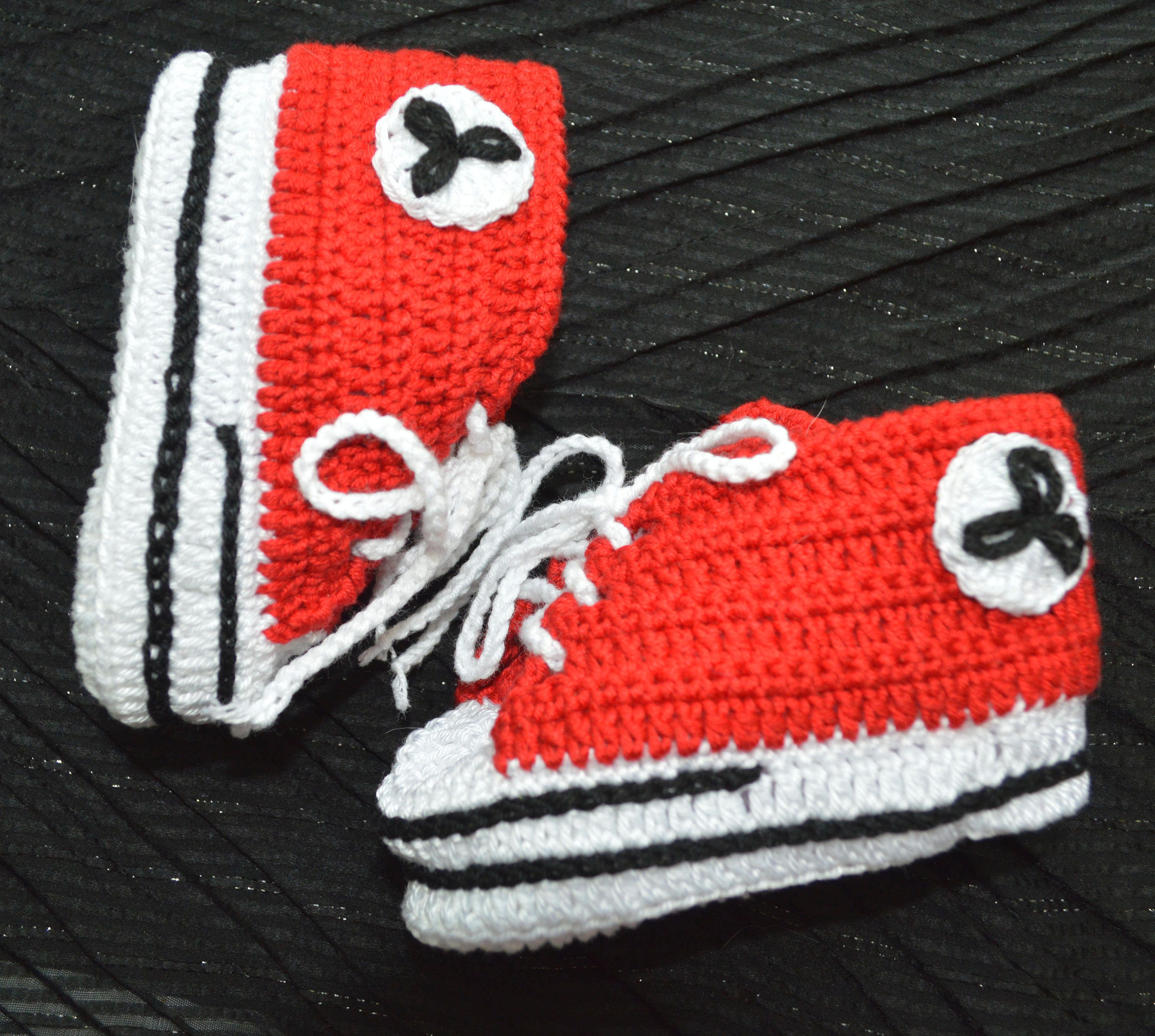 converse crochet baby booties