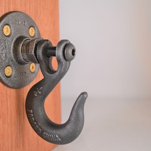 Iron Industrial Wall Hook Hanger – SM