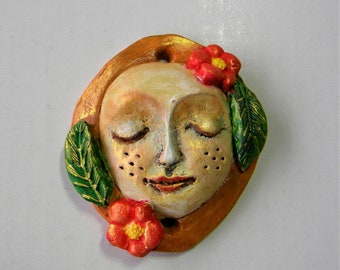 Spirit doll face for doll assemblage