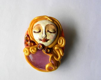 Goddess clay brooch with amethyst