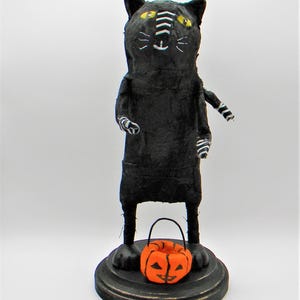 Black Cat Folk Art Sculpture: Primitive Halloween Decor