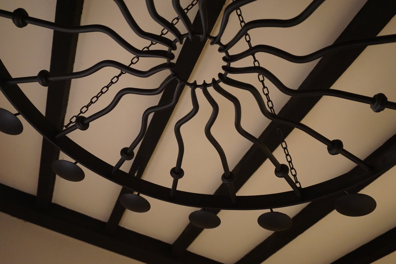 Zaire 2024 iron chandelier