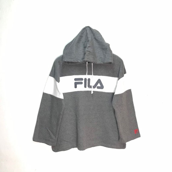 white fila jumper
