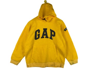 yellow gap sweatshirt