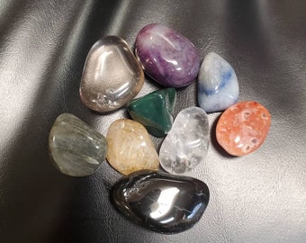 Chakra Healing  Crystal Pouch includes 7 polished stones