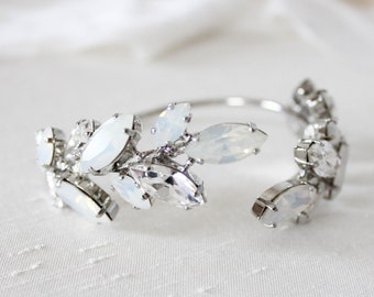 White opal Bridal bracelet, Crystal Wedding bracelet, Bridal jewelry, Open cuff bracelet, Bridesmaid bracelet, Leaf bracelet Wedding jewelry