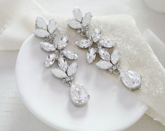 White opal Bridal earrings, Crystal Wedding earrings, Bridal jewelry, Long statement earrings, Chandelier earrings, Wedding jewelry