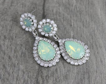 Mint Green Bridal earrings, Bridal jewelry, Green Wedding earrings for bride, Crystal Bridal earrings, Bridesmaid earrings Teardrop earrings