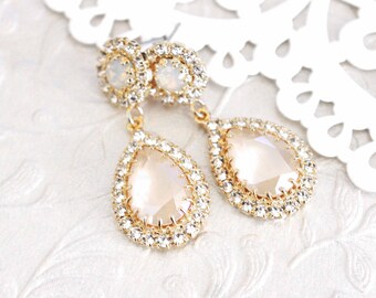 Ivory cream Bridal earrings, Bridal jewelry, Crystal Wedding earrings, Teardrop earrings, Gold earrings for bride, Wedding jewelry