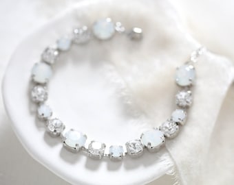 Crystal Bridal bracelet, Crystal Tennis bracelet, Bridal jewelry, White opal Wedding bracelet, Wedding jewelry, Bridesmaid bracelet