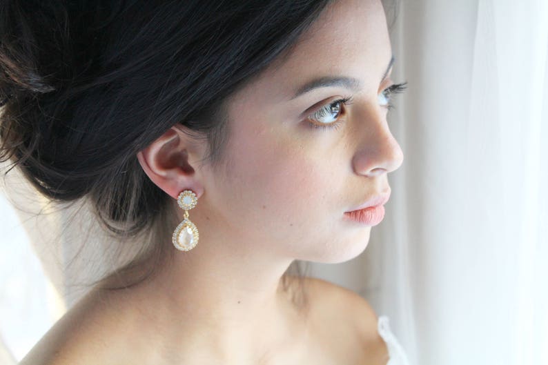 Ivory cream Bridal earrings, Bridal jewelry, Crystal Wedding earrings, Teardrop earrings, Gold earrings for bride, Wedding jewelry image 4