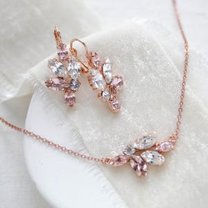 Rose gold Bridal jewelry, Crystal necklace and earrings, Vintage rose crystal earrings, Wedding day jewelry set, Bridesmaid jewelry gift