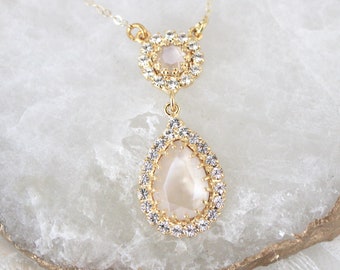 Crystal Bridal necklace, Gold Wedding necklace, Bridal jewelry, Ivory cream necklace, Teardrop pendant necklace for Bride, Wedding jewelry