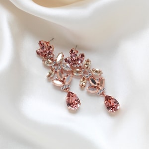 Pendiente de araña de oro rosa, pendientes nupciales de oro rosa, joyería de boda, pendientes de declaración, pendientes de rubor, joyería nupcial de oro rosa imagen 1