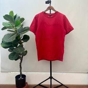 Vintage Pop Art Shirt / Red Size M Arts Tee