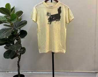 Vintage 80’s Cat Photo Shirt / Painting Of Cat Pets Yellow Size S