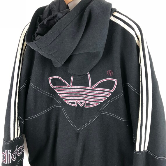 adidas Originals Floral Box Logo T Shirt Weiß?24.70 adidas Originals Floral Box Logo T Shirt Weiß?24.70