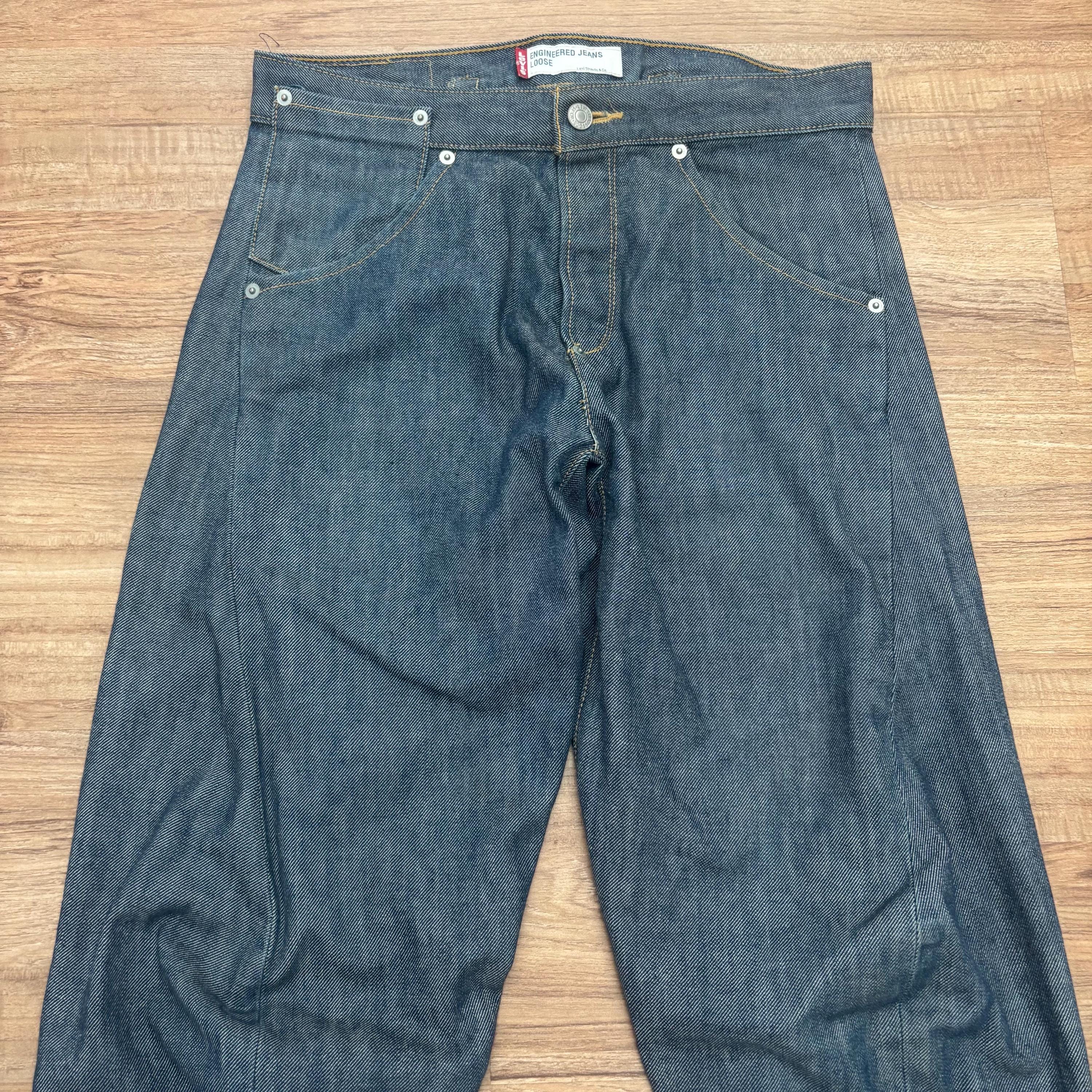 Vintage Levi's Engineered Loose Cut Jeans Single Pocket Cinch Back