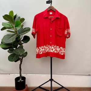 Vintage Dodgest Hawaii Shirt Button Up / Hawaiian Beach Summer Wear