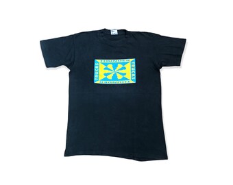 Vintage 90’s Thunder Trucks Skateboards Shirt / Surf & Skate Size XL