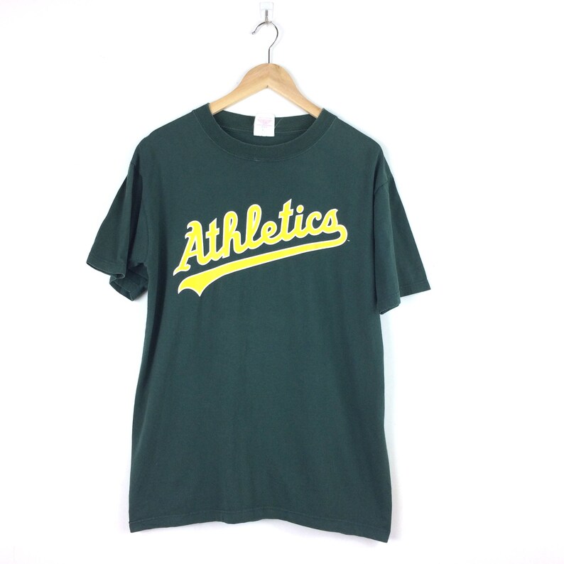vintage oakland a's shirt
