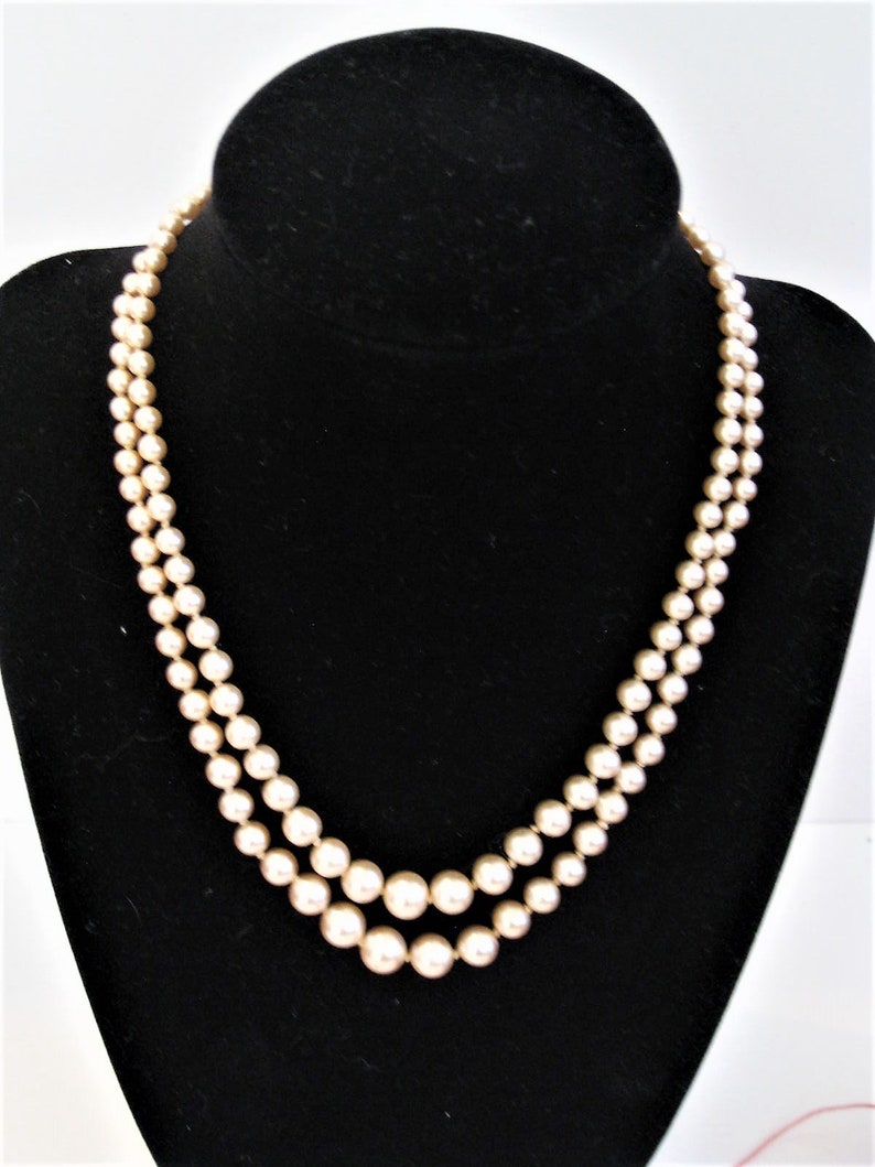 Vintage 1960s LOTUS Double Strand Graduated Pearls Necklace With Silver