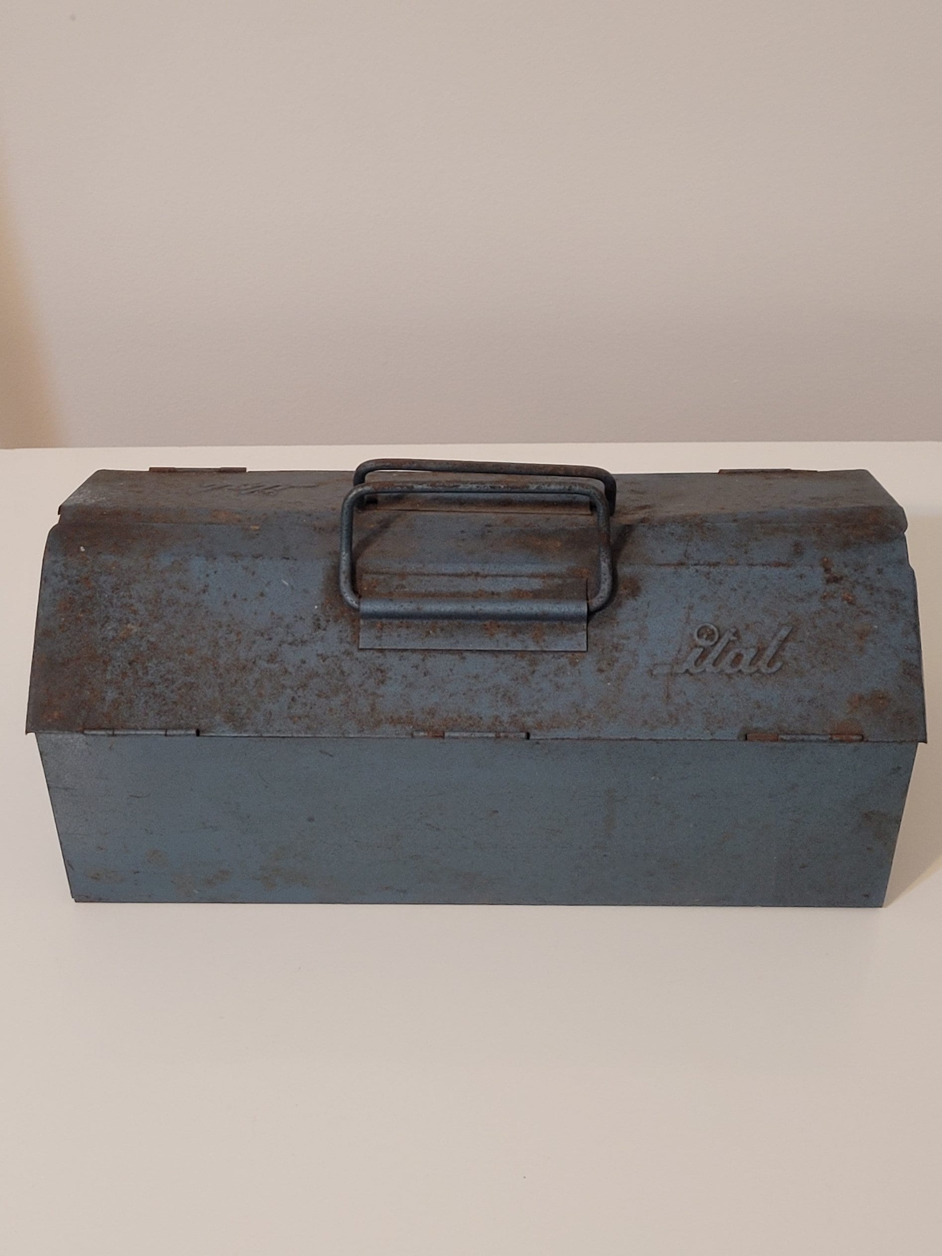 Boîte à outils bleu 580x220x210mm pratique en acier | ##shopName