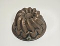 Vintage Copper Jello Mold, Bundt Cake Pan Wall Hanging Decor - 1970's 6"x 3"