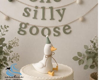 Fondant Goose Cake Topper - Fondant One Silly Goose with bow -  Fondant Easter Topper - 1st Birthday Fondant - Silly Goose Party - Style 2