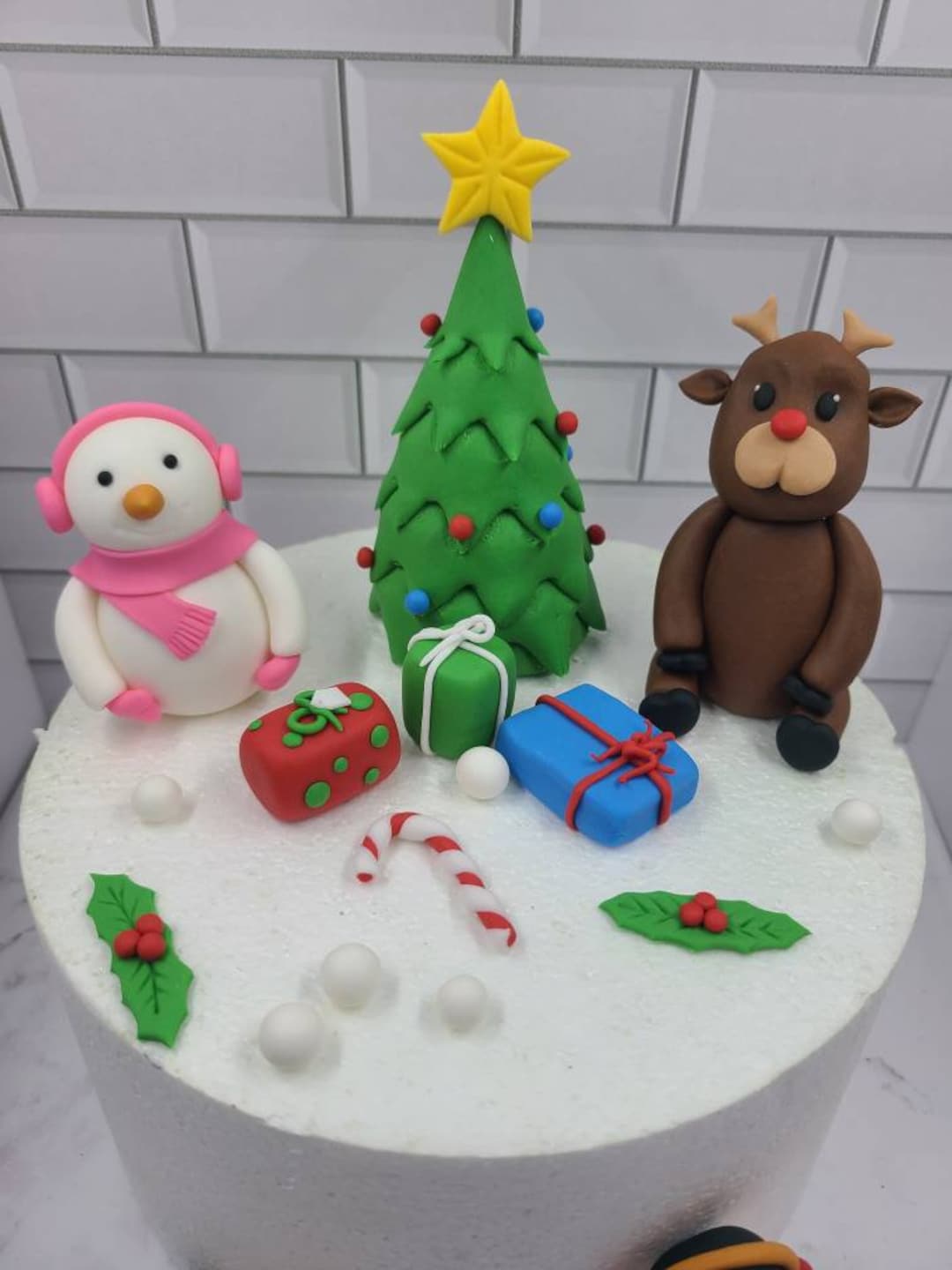 Fondant Christmas Cake Toppers- Fondant Snowman Reindeer