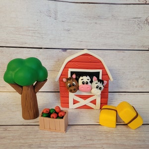 Fondant Farm Animals - Fondant Farm Cake Topper Fondant Pig Cow Sheep Horse Chicken - Farm Party Toppers - Farm - Fondant Barnyard Animals
