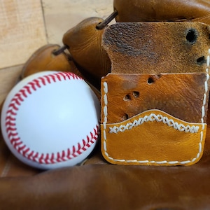 Cartera de cuero genuino con bolsillo frontal Mizuno para guantes de béisbol