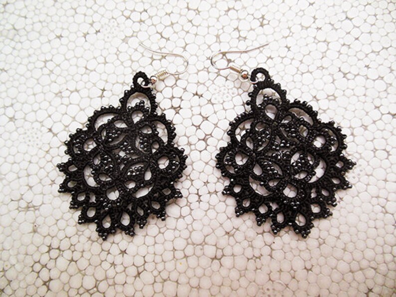 Black Tatting Lace Earrings Tatting Jewellery Frivolité Lace Etsy