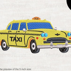Puede incluir: Diseño de bordado de taxi amarillo con ribetes negros y la palabra "TAXI" en el lateral. El diseño está disponible en 9 tamaños.