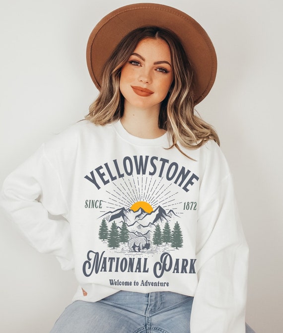 Yellowstone National Park Sweatshirt Vintage Wyoming Sweatshirts