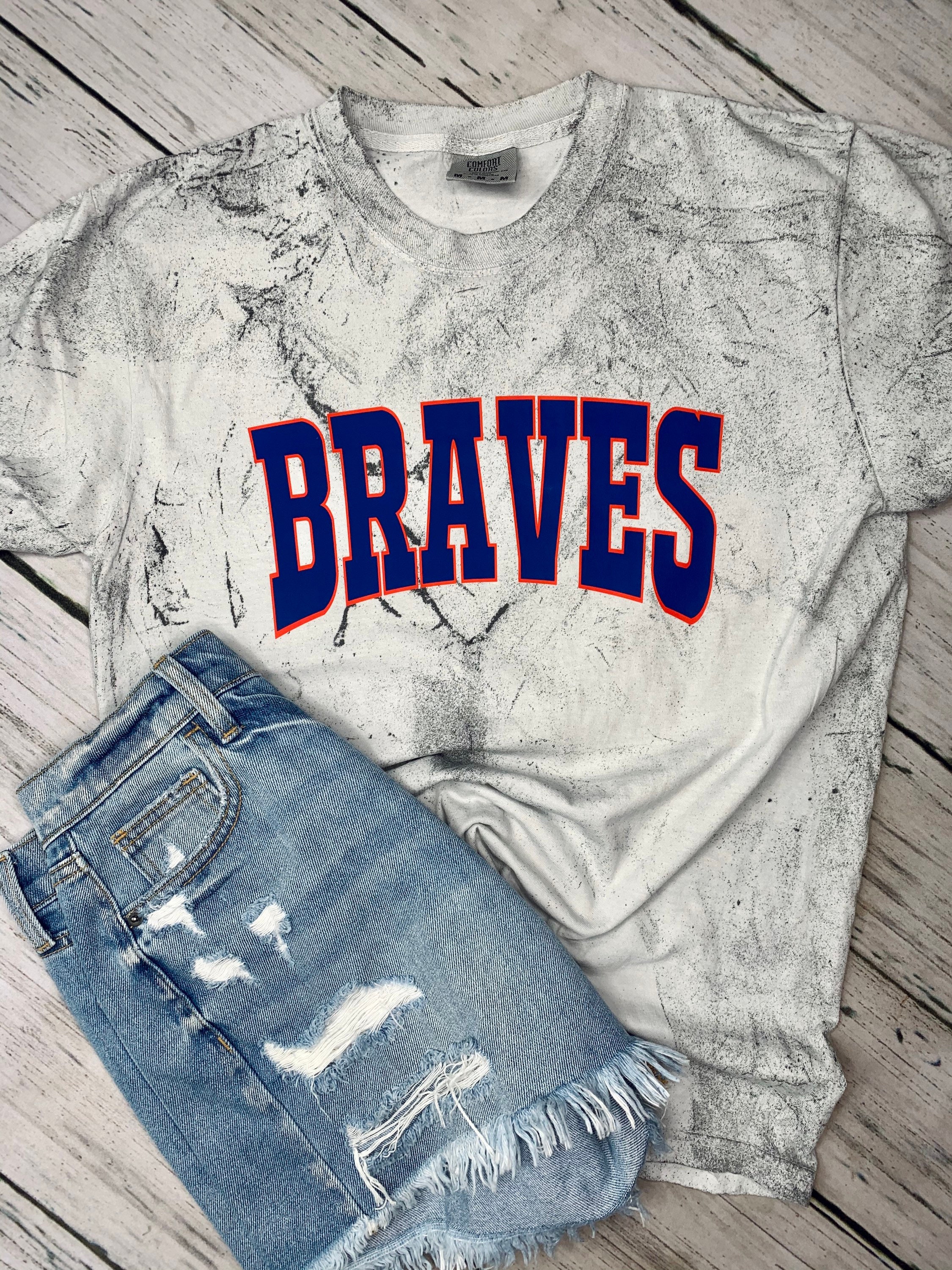  Vintage Braves Shirt Retro Throwback T-Shirt : Clothing, Shoes  & Jewelry
