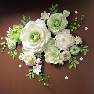 Set di lusso di fiori di carta giganti, sfondo di fiori di carta, decorazioni per pareti sopra il letto, decorazioni per feste di fidanzamento, fiori di carta bianca
