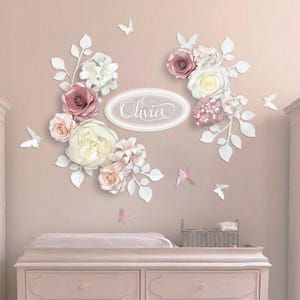 Insegna con nome per bambini con luci, insegna al neon con nome personalizzato con grandi fiori di carta per la decorazione della parete della cameretta dei bambini, insegna con nome retroilluminata su acrilico Frozen